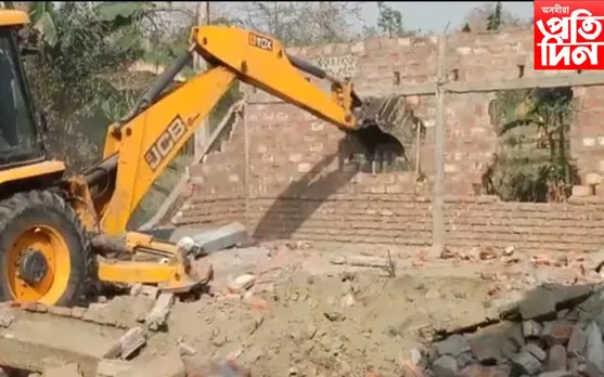 বুঢ়াচাপৰি অভয়াৰণ্যত প্ৰশাসনৰ উচ্ছেদ অভিযান