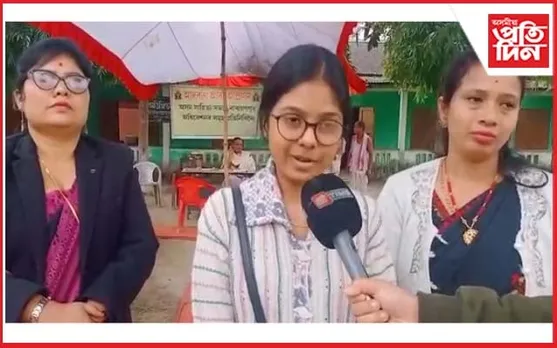 সাহিত্য সভালৈ অহা বহু লোকৰ ভীৰ  মাধৱদেৱৰ জন্মস্থান লেটেকুপুখুৰীত