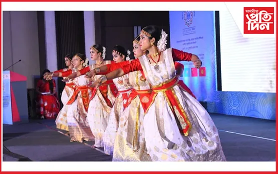 অসমৰ বাৰেৰহনীয়া সংস্কৃতিত অভিভূত আন্তঃৰাষ্ট্ৰীয় প্রতিনিধি