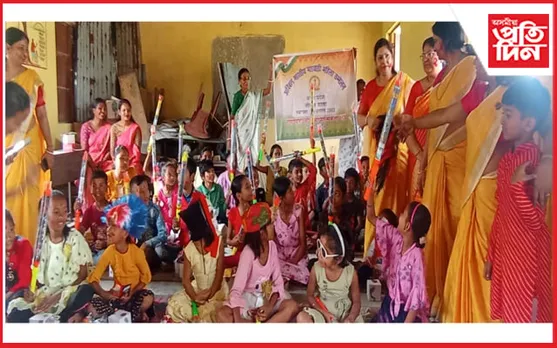 বটদ্ৰৱাত অখিল ভাৰতীয় মাৰোৱাৰী মহিলা সন্মিলনৰ উদ্যোগত প্ৰাক ফাকুৱা (প্ৰাক হোলী) উদযাপন...