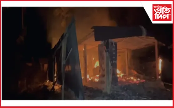চাবুৱাৰ দিনজয় সত্ৰৰ সমীপৰ এটা বাসগৃহত ভয়াৱহ অগ্নিকাণ্ড