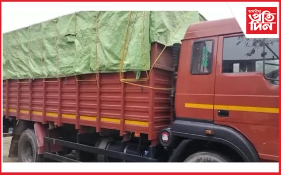 ধুবুৰীৰ পানবাৰীত চোৰাং সাৰ ভৰ্তি ট্ৰাক জব্দ..