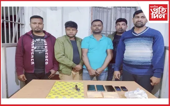ড্ৰাগছ সৰবৰাহত চি আৰ পি এফৰ জোৱান :  হেৰ'ইনসহ চাৰিজনক আটক 