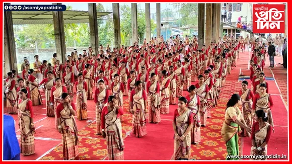 বিশ্ব ৰেকৰ্ডৰ বাবে জিলাই জিলাই  চলিছে নাচনীৰ প্ৰশিক্ষণ, ধেমাজিটো আখৰা...
