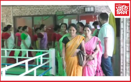 পঞ্চায়তে পঞ্চায়তে অৰুণোদয় কেলেংকাৰী: এইবাৰ উপায়ুক্তৰ কাষ চাপিল খোদ শাসকীয় বিধায়ক...