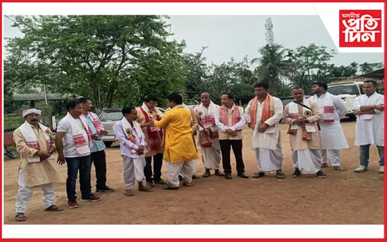 নিজ টেঙাখাতত ৩৫  সংখ্যক ব'হাগী বিদায় সন্মিলন আৰম্ভ...