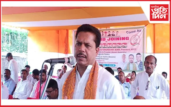 "বিদ্যুতৰ মাচুল বৃদ্ধিয়ে বুজাই বিজেপি লুণ্ঠনকাৰীৰ দল": ভূপেন বৰাৰ