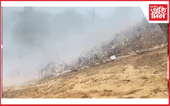 পথৰ পৰা ৩০০ ফুট তলত পৰিল যাত্ৰীবাহী বাহন, মৃত্যু কেইবাজনৰো
