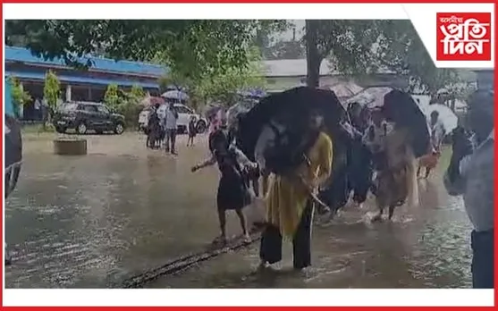 কৃত্ৰিম বানৰ কৱলত তামুলপুৰৰ চৰকাৰী স্বাস্থ্য কেন্দ্ৰ আৰু বিদ্যালয়...