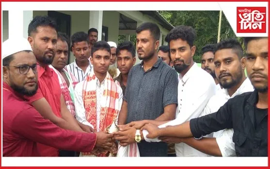 NEET ৰ ফলাফলত জিলিকি উঠিল কামপুৰৰ আবু চৈয়দ আনচাৰী