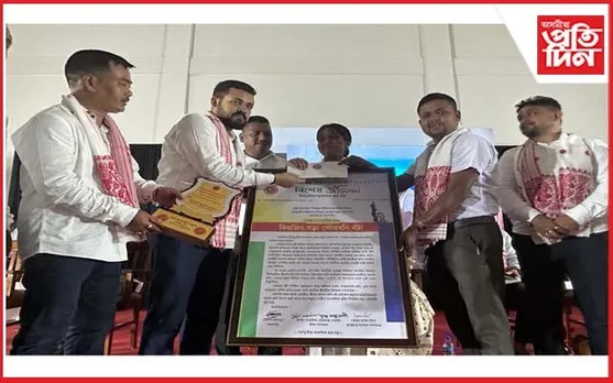তিনিচুকীয়াত আছুৰ ৩৮৬ গৰাকী মেধাৱী শিক্ষাৰ্থীক সম্বৰ্ধনা...