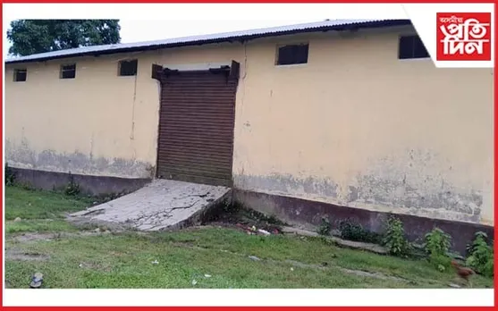 পূব ঢকুৱাখনাত সমবায়ৰ ১১শ কুইণ্টল চাউল হৰলুকী...