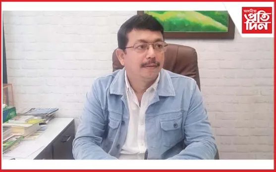 মনোজ কুমাৰ গোস্বামীলৈ 'প্ৰয়াত দয়াল কৃষ্ণ বৰা স্মাৰক ব্ৰহ্মপুত্ৰ উপত্যকা সমাজ হিতৈষী বঁটা'