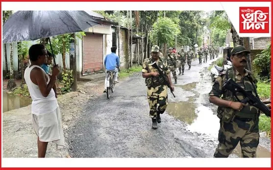 পঞ্চায়ত নিৰ্বাচনৰ হিংসাঃ TMC ৰ কৰ্মীলৈ বাওঁপন্থীৰ বোমা নিক্ষেপ, ছাত্ৰৰ মৃত্যু...