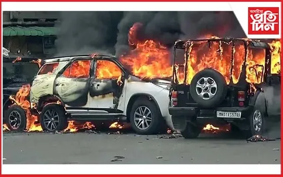 মণিপুৰত ৰিজাৰ্ভ বেটেলিয়নৰ শিবিৰৰ পৰা অস্ত্ৰ লুটপাতৰ চেষ্টাঃ এজন নিহত, ২৩ জন আহত...