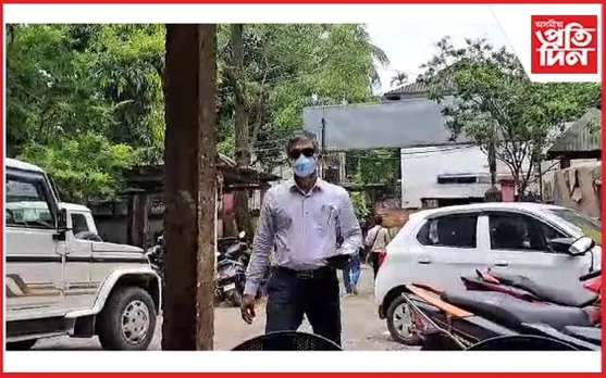 ইন্দ্ৰাণী কাণ্ডই পোহৰলৈ আনিছে চাকৰিৰ ক'লা বজাৰঃ চানমাৰি থানাত হাজিৰ বিজেপিৰ দুই নেতা...