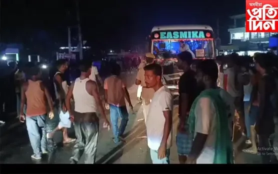 তীব্ৰবেগী বাছৰ খুন্দাত প্ৰাণ গ'ল ২ যুৱকৰ...