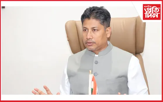 কাপোৰ খোলাটো যদি অপসংস্কৃতি হয়, তেন্তে ইয়াৰ মূল বাহক ভূপেন বৰাঃ পীযুষ হাজৰীকা