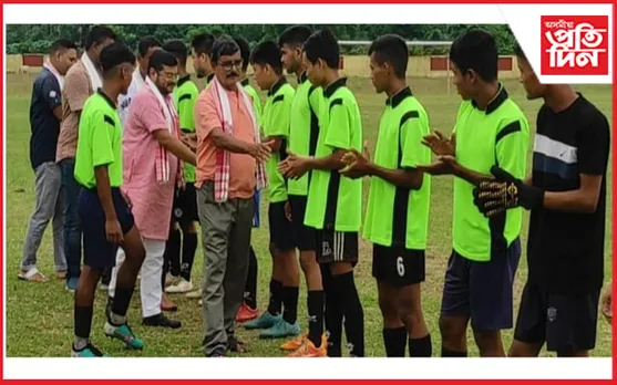 আজিৰে পৰা কলিয়াবৰ জিলা ক্ৰীড়া সন্থাৰ আন্তঃক্লাৱ ফুটবল প্ৰতিযোগিতা