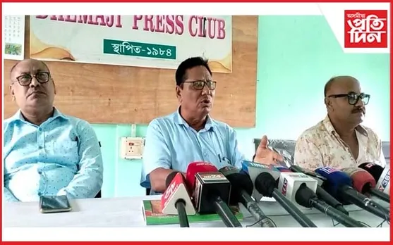 ধেমাজি বাণিজ্য মহাবিদ্যালয়ৰ  ভাইৰেল ভিডিঅ' সন্দৰ্ভত অধ্যক্ষৰ সংবাদমেল