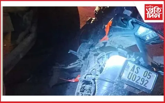 ৰখাই থোৱা ট্ৰাকত খুন্দা, কাজিৰঙাৰ পথ দুৰ্ঘটনাত থিতাতে প্ৰাণ গ'ল যুৱকৰ