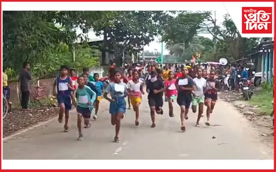 স্বাধীনতা দিৱস উপলক্ষে গোলাঘাটত দৌৰ প্ৰতিযোগিতা