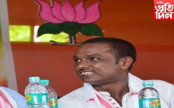 চাকৰিৰ প্ৰলোভনেৰে নৈশ যাপন কৰি হাতে-লোটে ধৰা পৰিল বিজেপি নেতা