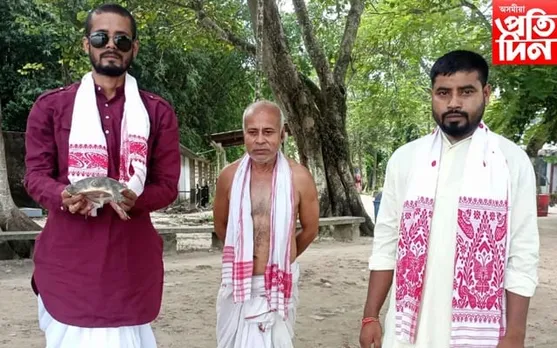প্ৰকৃতিপ্ৰেমী যুৱকে দুস্প্ৰাপ্য বৰকাছ মেলি দিলে আকাশী গংগাত