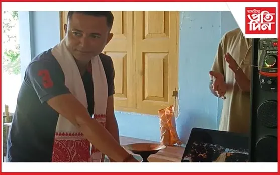 জামুগুৰিহাটত চুটি ছবি “দেৱী বিসৰ্জন”ৰ ট্ৰেইলাৰ মুকলি