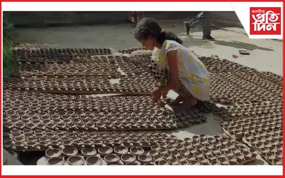 সমাগত দিপাৱলী : ব্যস্ততা বাঢ়িছে মৃৎ শিল্পীৰ