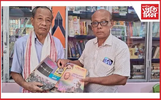 এগৰাকী অৱসৰপ্ৰাপ্ত প্ৰধান শিক্ষকৰ মহানুভৱতা : পুথিভঁৰাললৈ আগবঢ়ালে শতাধিক কিতাপ