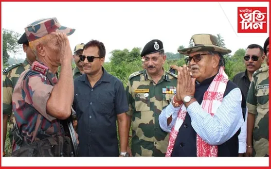 ৰাজ্যপাল গোলাপ চান্দ কাটাৰীয়াৰ মানকাচৰ-বাংলাদেশ সীমান্ত পৰিদৰ্শন