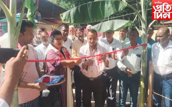মুকালমুৱাৰ নাৰায়ণপুৰত আদৰ্শ অংগনৱাড়ী কেন্দ্ৰৰ শিলান্যাস 