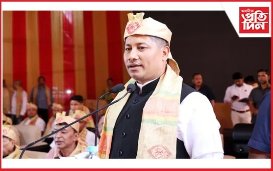টাইপাৰ কেন্দ্ৰীয় অধিৱেশন আৰু টাই আহোম সমাৰোহত মন্ত্ৰী পীযুষ হাজৰীকা 