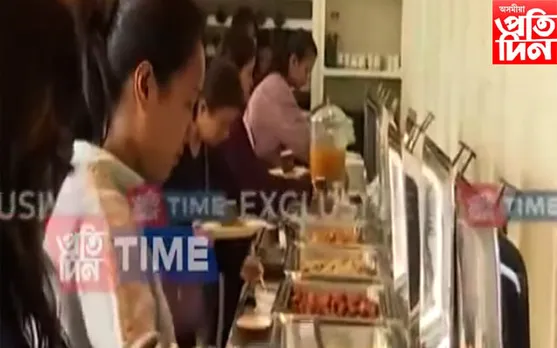 উভতাই অনা হ'ল ছিকিমত আবদ্ধ অসমৰ ছাত্ৰ-ছাত্ৰী
