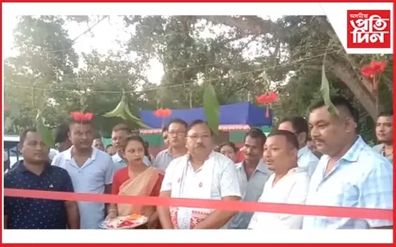 মথুৰাপুৰত পানী যোগান প্ৰকল্পৰ শুভ উদ্বোধন মন্ত্ৰী যোগেন মহনৰ