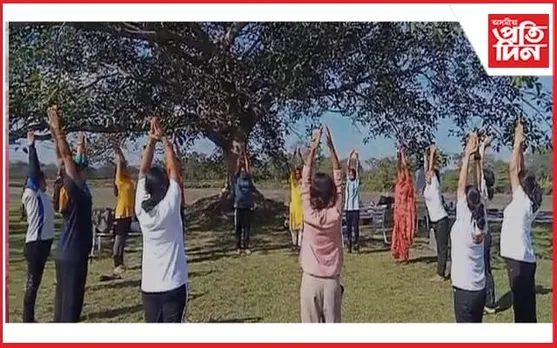 খুমটাইৰ যোগীবাৰীত যোগ প্ৰশিক্ষণ শিবিৰ