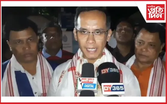 সাংসদ পুঁজিৰ পৰা চাহ বাগিচাৰ ৰাইজলৈ এম্বুলেন্স প্ৰদান গৌৰৱ গগৈৰ