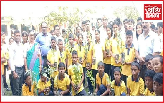 কাজিৰঙা নেচনেল পাৰ্ক হাইস্কুলত ৰাষ্ট্ৰীয় শিক্ষা দিৱস উদযাপন