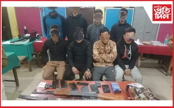 বৃহৎ পৰিমাণৰ অস্ত্ৰসহ ৮ অপহৰণকাৰীক গ্ৰেপ্তাৰঃ উদ্ধাৰ অপহৃত...