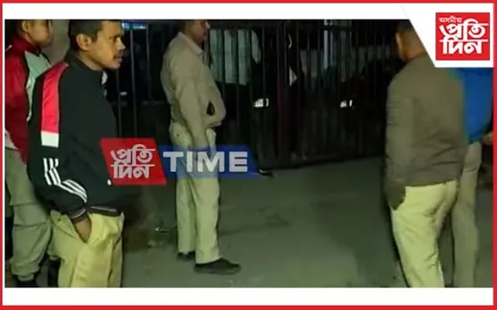 নিশাৰ মহানগৰীত মাতাল যুৱক-যুৱতীৰ অতপালি