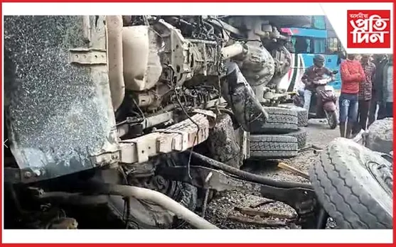 খানাপাৰাত ভয়ংকৰ পথ দুৰ্ঘটনা
