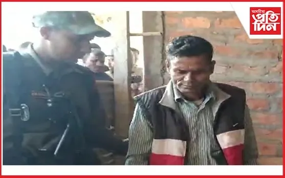 কথা পাতি থকাৰ সময়তে মহিলাকে দাৰে আক্ৰমণ, মৃত্যু