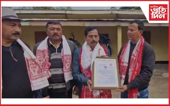 জামুগুৰিহাটৰ অৱসৰী প্ৰধান শিক্ষক মিন্টু কটকীক বিদায় সম্বৰ্দ্ধনা