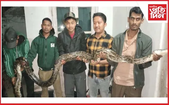 কঠীয়াতলীত উদ্ধাৰ অজগৰ
