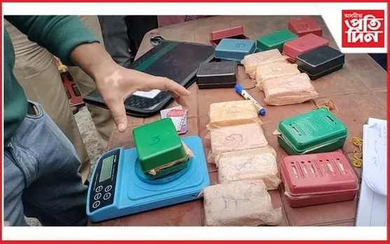 ধেমাজিত ১২০ গ্ৰাম নিষিদ্ধ দ্ৰব্য জব্দ