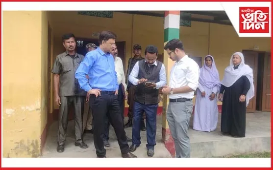 মৰিগাঁৱৰ ভোটগ্ৰহণ কেন্দ্ৰ পৰিদৰ্শন জিলা আয়ুক্তৰ 