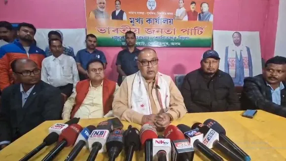 বিৰোধীক সবল হোৱাৰ আহ্বান শোণিতপুৰৰ বিজেপি প্ৰাৰ্থী ৰঞ্জিত দত্তৰ...