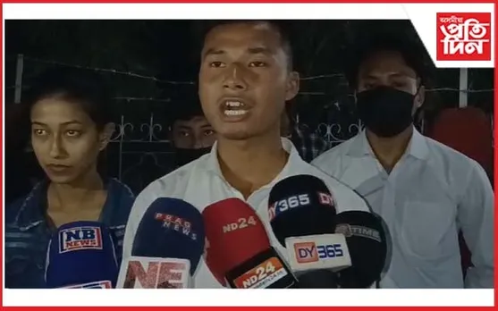 লামডিঙত 'কা'ৰ প্ৰতিলিপি দাহেৰে আছুৰ প্ৰতিবাদ