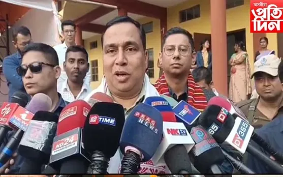 ভূপেন বৰা পলিটিকেল জোকাৰ, তেওঁ কৌতুক কৰিব  আৰু আপোনালোকে আনন্দ লৈ থাককঃ জয়ন্ত মল্ল